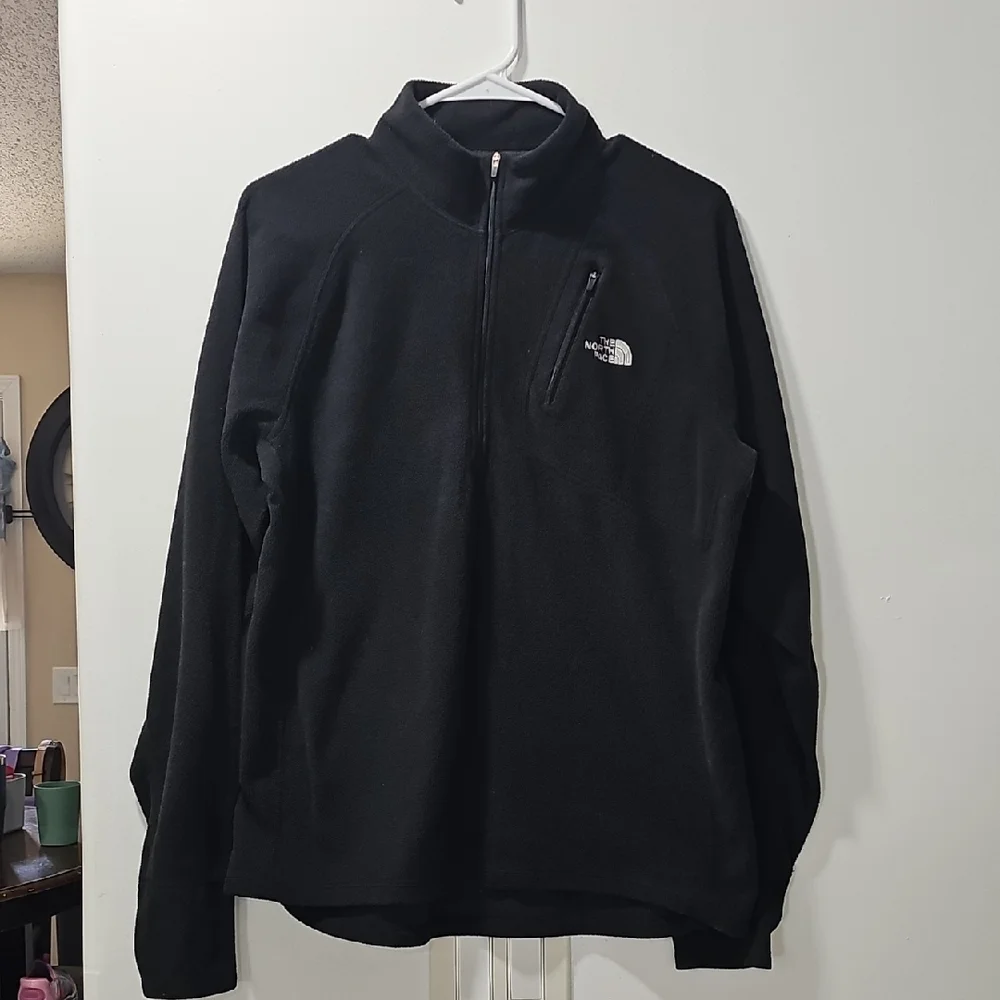 The Nort Face Mens Fleece 1/2 Zip Size M In Black‎